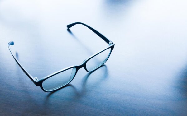 Transparent Full Rim Cat Eye 272lhg